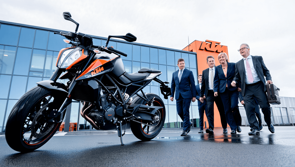 ktm auto