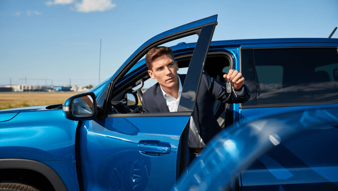 Slate Auto : le pick-up électrique à 25 000 $ soutenu par le Michigan
Essai Geely E5 de 218 ch
Rappel Tesla Model Y : une raison insolite
BYD Dolphin G, le sage dauphin se transforme en prédateur
Slate Auto : le pick-up électrique à 25 000 $ soutenu par le Michigan
Essai Geely E5 de 218 ch
Rappel Tesla Model Y : une raison insolite
BYD Dolphin G, le sage dauphin se transforme en prédateur
VE chinois en Europe : 15 % du marché malgré les tarifs douaniers
