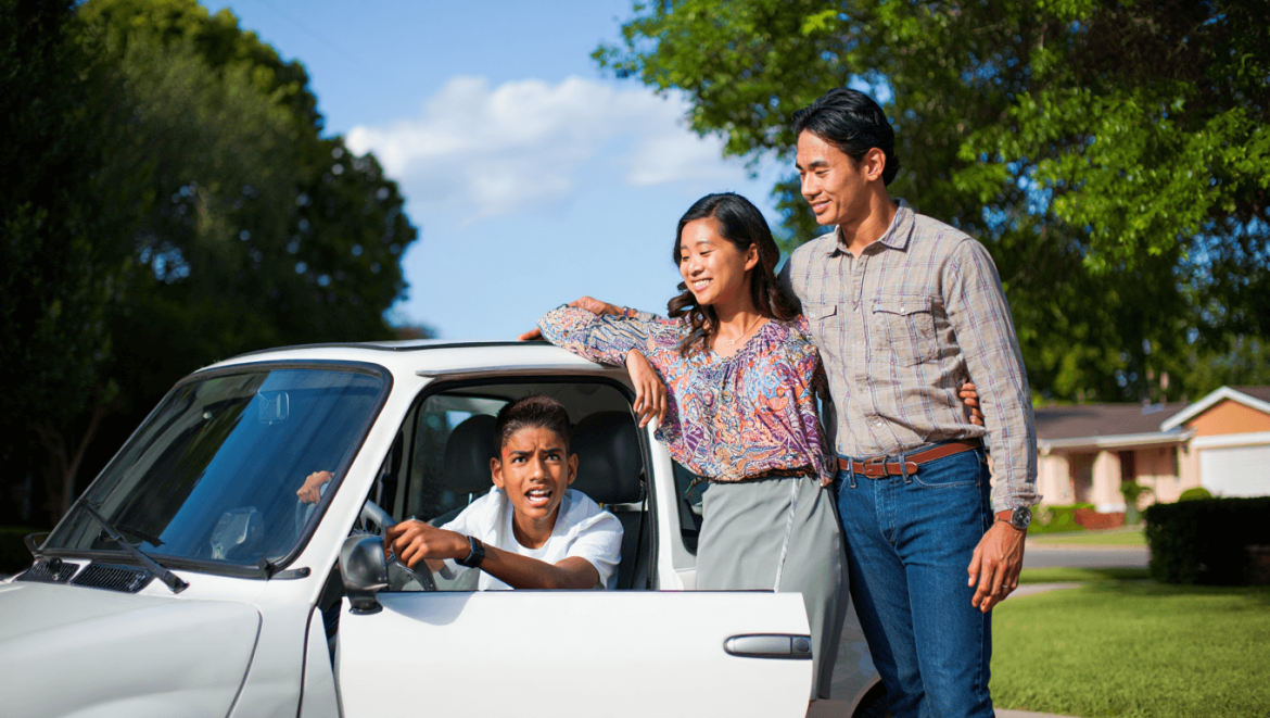 
			Idée cadeau : une voiture sans permis pour un ado ? Ce qu’il faut savoir côté assurance

			
				Voiture sans permis - 26 novembre 2025
			
		

