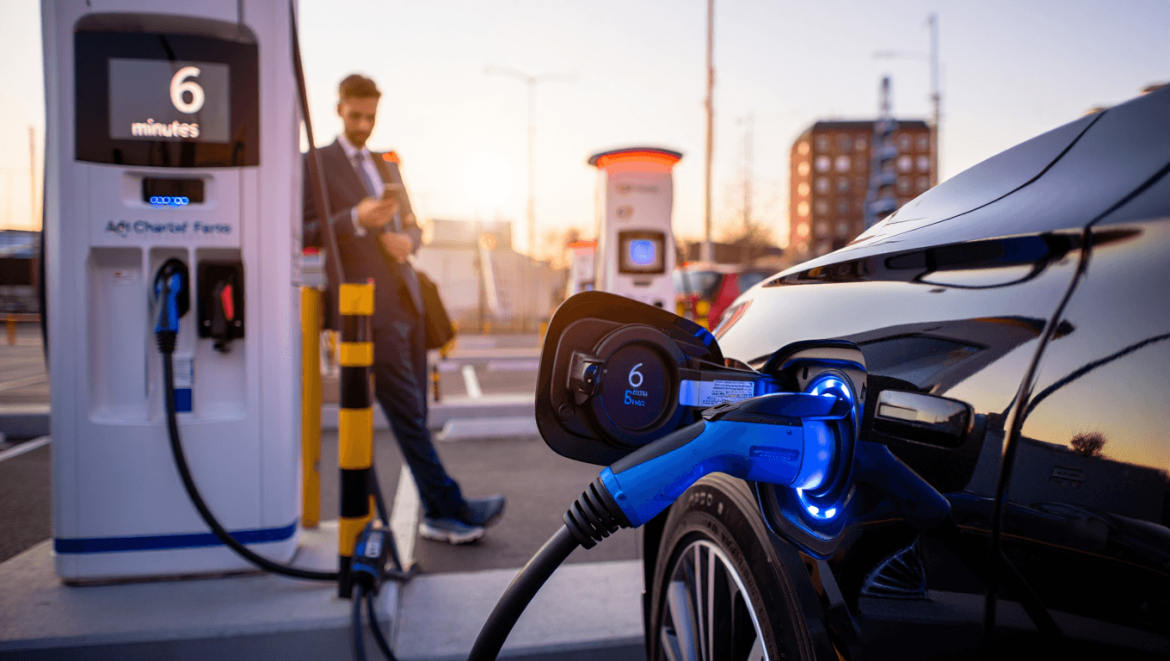 CATL accélère la révolution des batteries avec une recharge en 6 minutes
Renault 4 JP4x4 Concept : une version électrique 4×4 dévoilée à Roland-Garros 2026
Maextro V800, le Maybach VLS a déjà un redoutable concurrent
Audi Q9 : premières images de l’habitacle du futur grand SUV à sept places
Renault 4 JP4x4 Concept : une version électrique 4×4 dévoilée à Roland-Garros 2026
Maextro V800, le Maybach VLS a déjà un redoutable concurrent
Audi Q9 : premières images de l’habitacle du futur grand SUV à sept places
Les 6H de Spa Francorchamps remportées par BMW, la répétition des 24 heures du Mans ?
Tesla rappelle 219 000 véhicules pour la caméra de recul
