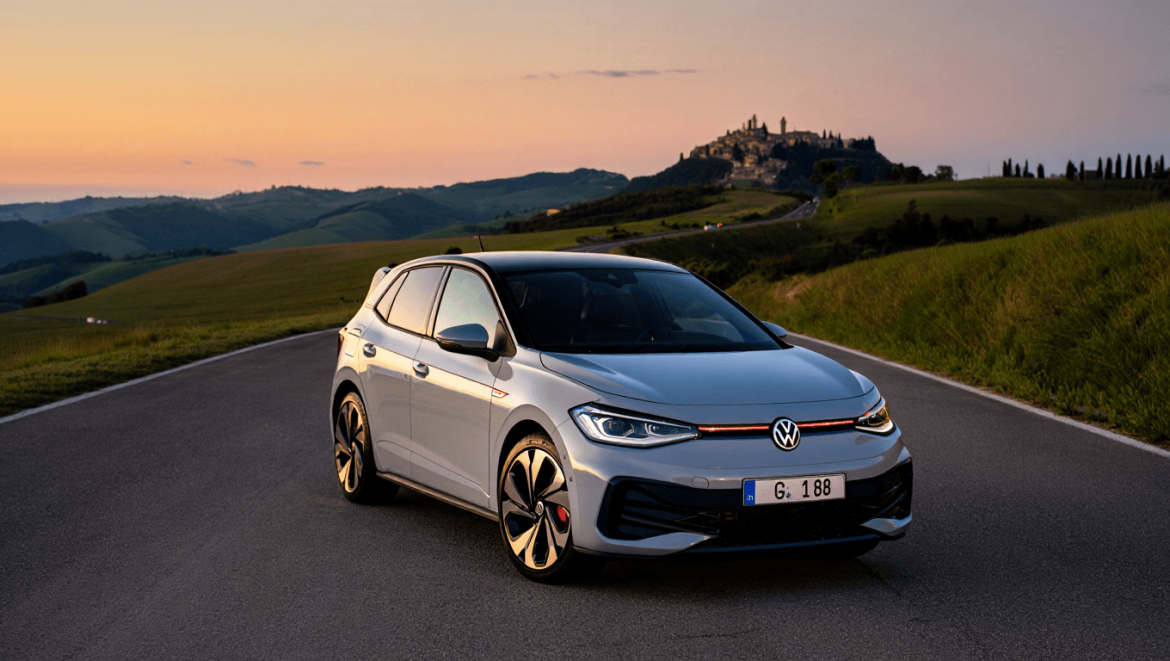 Volkswagen ID. Polo GTI : la première GTI électrique affiche 424 km d’autonomie
Kimera K39 : cette hypercar italienne cache un moteur Koenigsegg de 972 chevaux
BYD et VinFast : l’Asie Pacifique se rue vers l’électrique
Toyota : ses fournisseurs face aux pénuries liées à l’Iran
Kimera K39 : cette hypercar italienne cache un moteur Koenigsegg de 972 chevaux
BYD et VinFast : l’Asie Pacifique se rue vers l’électrique
Essai Volkswagen Golf GTI Edition 50
Toyota : ses fournisseurs face aux pénuries liées à l’Iran
Itala et OSCA, deux marques italiennes aux racines chinoises

