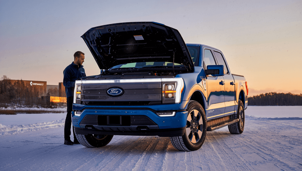 Batteries solides : CATL refroidit les ambitions du secteur
Ford teste son F-150 face à un ours Kodiak
Nissan Frontier franchit le cap du million à Canton
Alliance Renault-Nissan : Renault reprend la main et fait tomber un administrateur clé de Nissan
