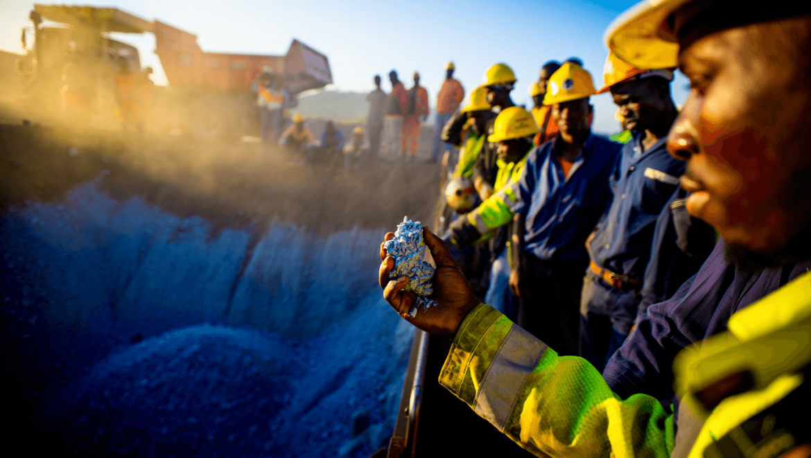 Cobalt en RDC : les quotas menacent les investissements miniers chinois
Rivian visé par une enquête sécurité aux États-Unis
États-Unis et Mexique durcissent les règles auto
NIO alerte sur le ralentissement du marché auto chinois
