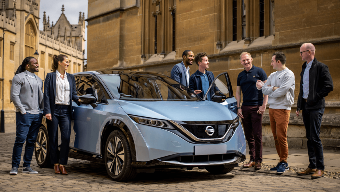 Batteries VE : Nissan mise sur le lithium-soufre
Neuf clients ont suffi à faire naître l’une des voitures les plus rares au monde
Voitures connectées : les constructeurs sous pression US
Hong Kong : les marques chinoises à l’assaut du luxe auto
