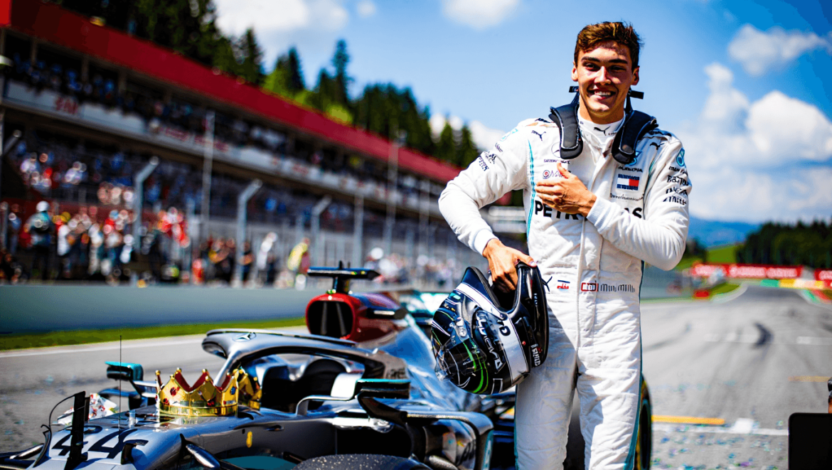 F1 : Russell remporte le grand prix d’Autriche d’un souffle devant Verstappen et Antonelli
E. Leclerc lance la guerre des prix de la recharge électrique ! Le consommateur en profite.
Lithium en Chine : forte volatilité sur les marchés
Kia profite de l’essor des hybrides et des véhicules électriques
