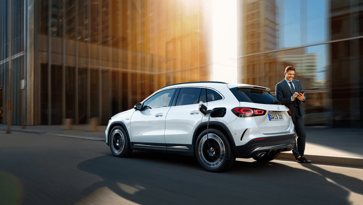 Mercedes GLA : trois versions électriques et jusqu’à 657 km d’autonomie pour la nouvelle génération
Stellantis : le redressement sera plus long que prévu
BMW accélère sa restructuration face à la crise
BYD attaque le marché japonais avec une mini électrique
